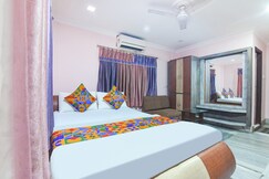 FabHotel Rainbow Guest House