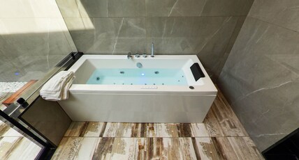 Holiday Valley Nature Resorts Room Type - Cottage Suite with Jacuzzi