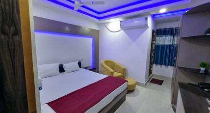 HOTEL AKASH GANGA Room Type - DOUBLE BED AC SUPER DELUXE