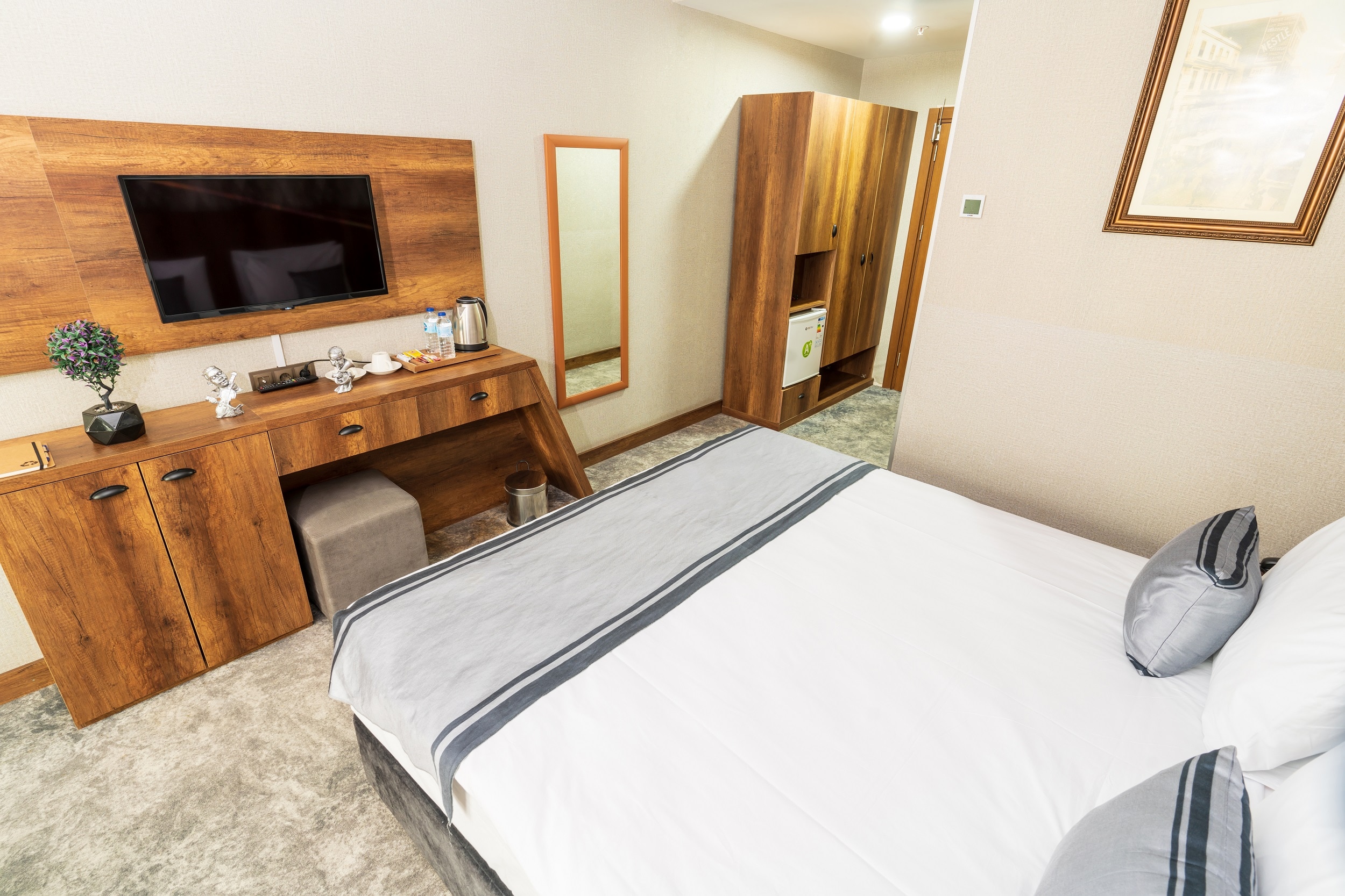 Istanbul Airport Express Hotel - Tap to explore photos