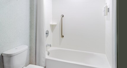 Home2 Suites Newnan Room Type - 2QN ACC TUB STUDIO NONSMOK