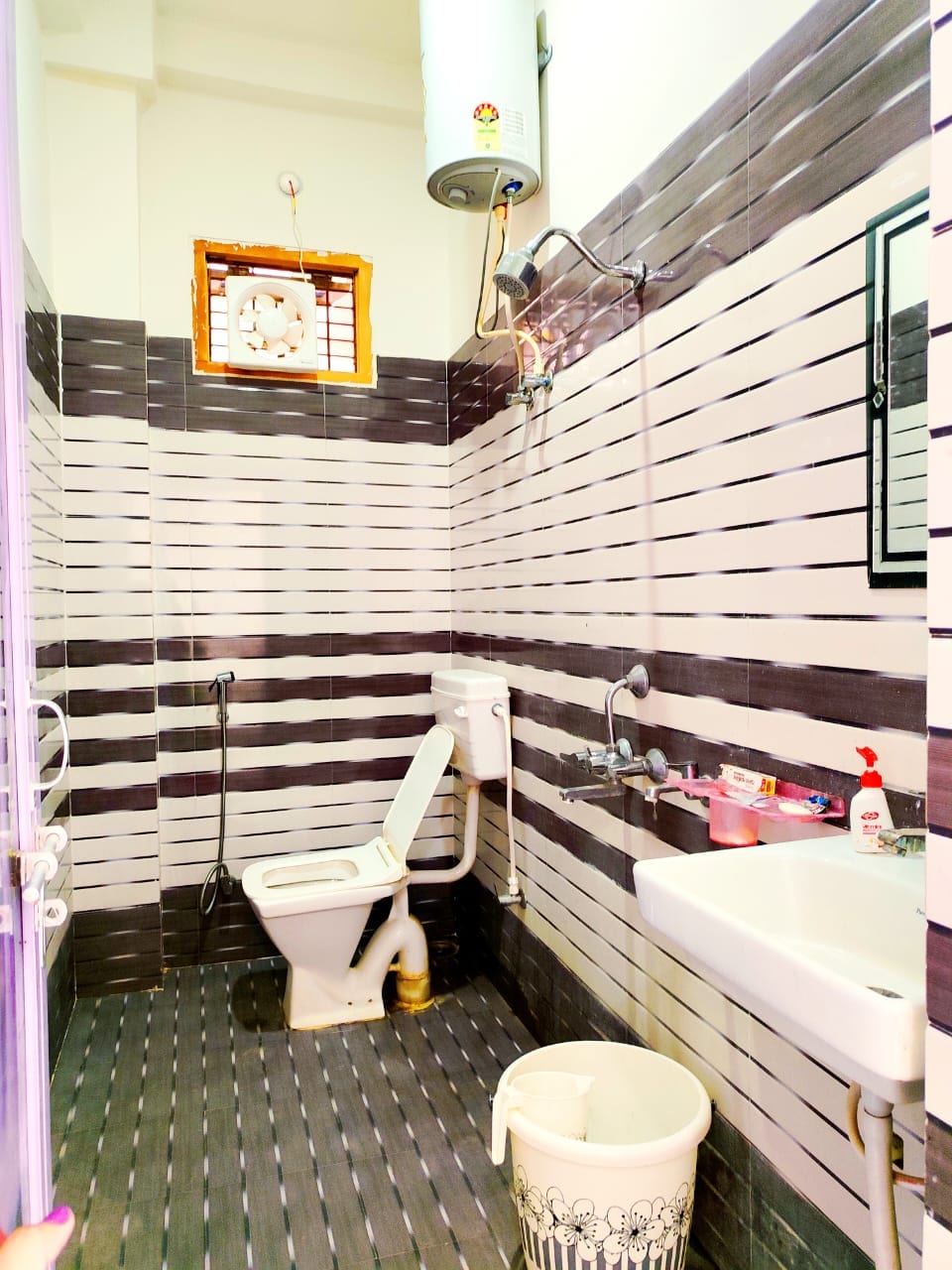 Radhika Guest House - Tap to explore photos