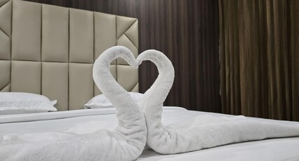 RR Grand Room Type - Deluxe Room Double