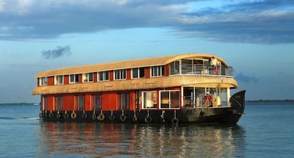 Premium Houseboats Room Type - ADay Cruise without room Checkin 1pm to Checkout 5:30pm same day Premium Houseboats Room Type - ADay Cruise without room Checkin 1pm to Checkout 5:30pm same day