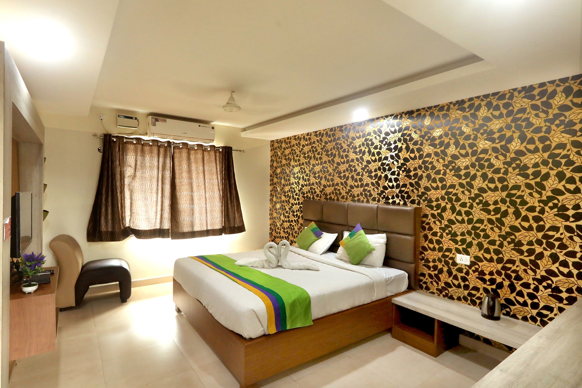 Sekaran Hotel OMR Perungdi - Tap to explore photos