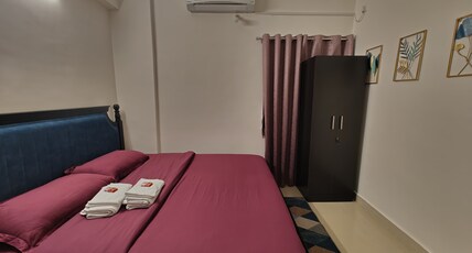 Rajani's Luxury Guest House Room Type - Superior Queen Bedroom