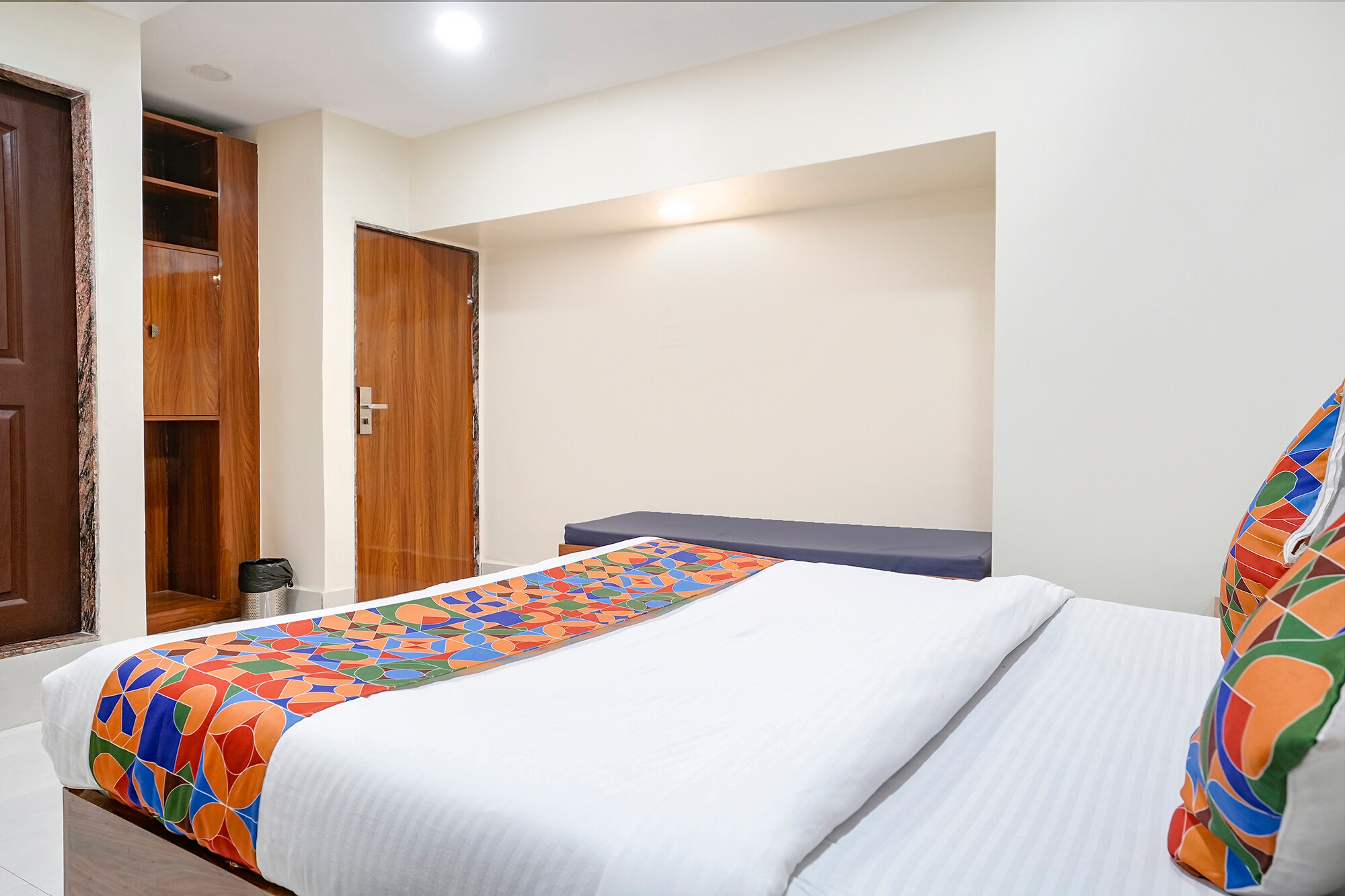 Hotel Eldoria Palace  Near U.S. Consulate, Bandra Kurla Complex (BKC) - Tap to explore photos