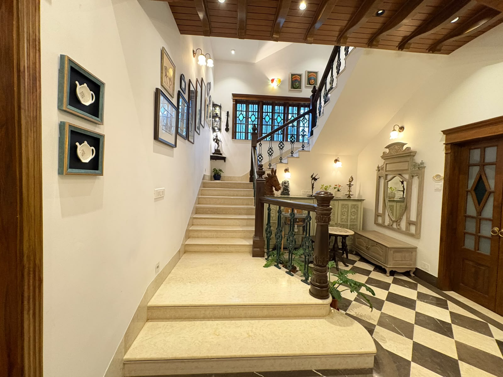Main gallery