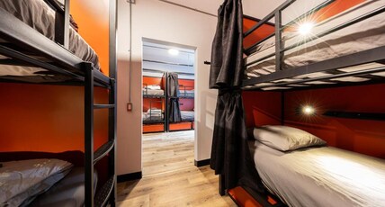 Samesun Vancouver Room Type - Bed in 6-Bed Mixed Dorm
