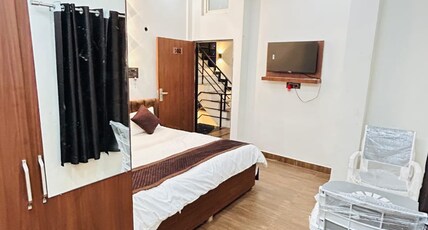 SWASTIK HOMESTAY Room Type - Bedroom 1