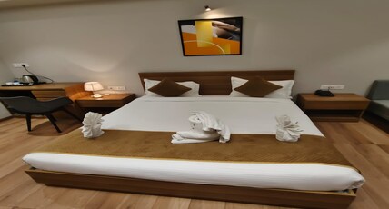 Hotel Jai Vilas Room Type - Super Deluxe Room