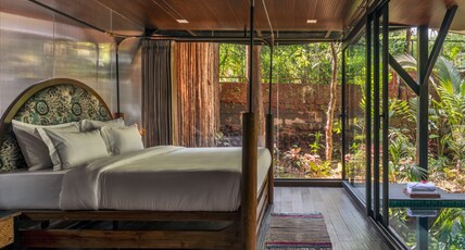 Eleve Room Type - Glass Cabins with Plunge Pool