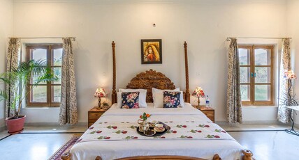 Castle Oodeypore A Boutique stay Udaipur Room Type - Royal Chambers - Mewar & Marwar