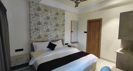 Dwarka Palace Room Type - Standard Room