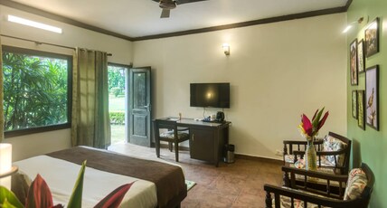 Manu Maharani Resort Room Type - Deluxe Room