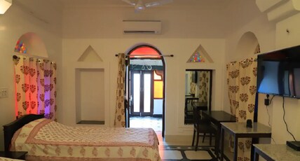 Chanod Haveli Room Type - Deluxe Double Room