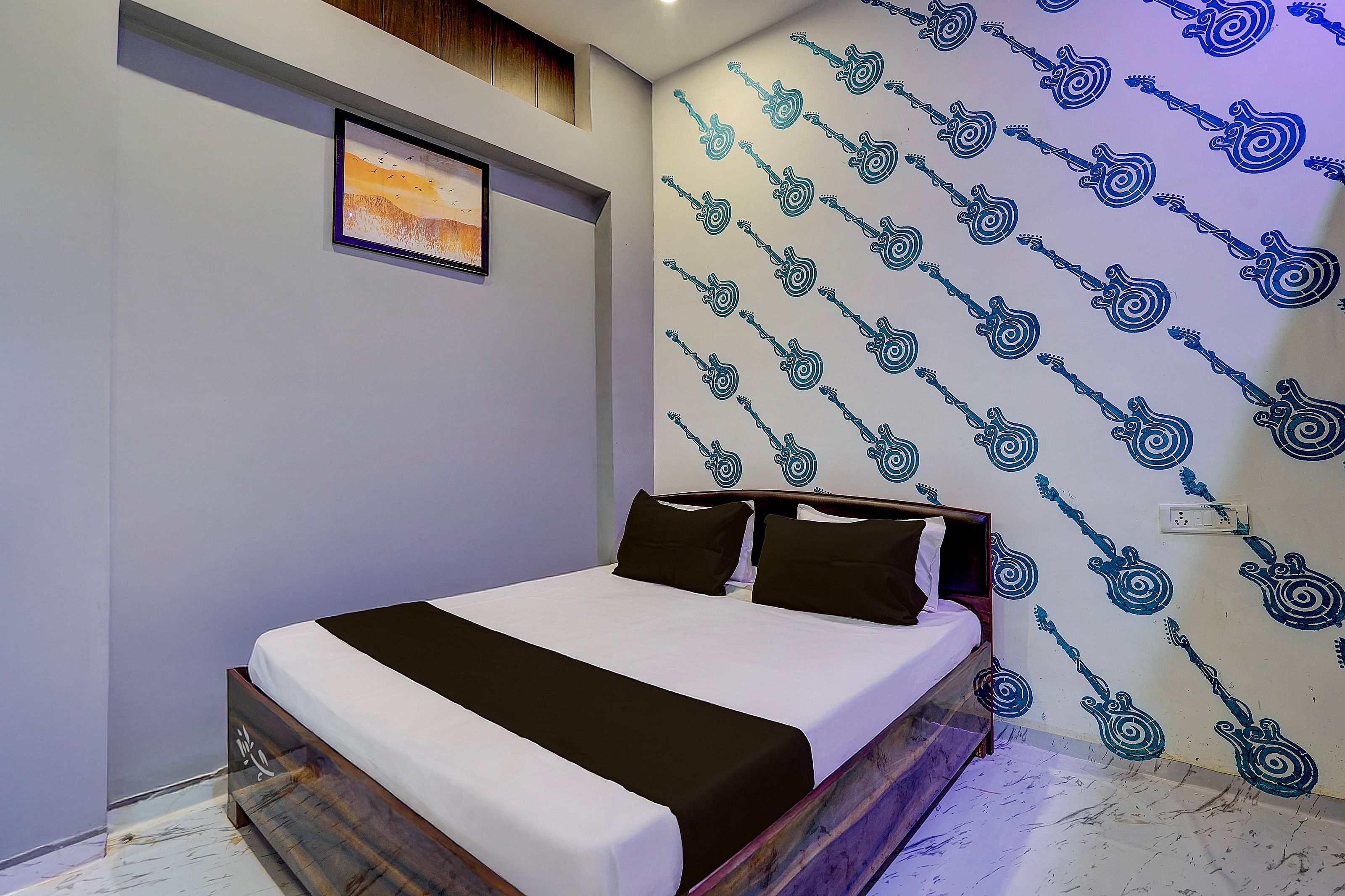 SPOT ON by OYO Surya Hotel - Tap to explore photos