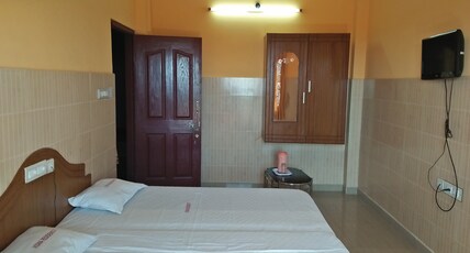 Hotel Viswa Residency Room Type - Standard Double bed Non AC