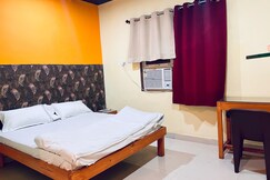 Hotel Redstone