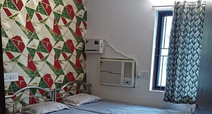 Kamala Guest House Room Type - Deluxe Room with Air Conditioning