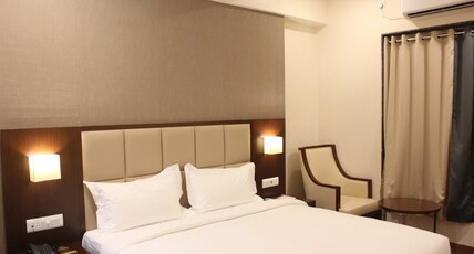 UTSAV HOTEL AND RESORT Room Type - Premium Room