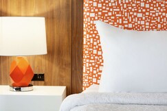 Hampton Inn & Suites by Hilton Houston-Cypress Station