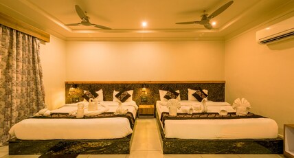 Van Vihar Resort Room Type - LUXURY  4 Bedded Room