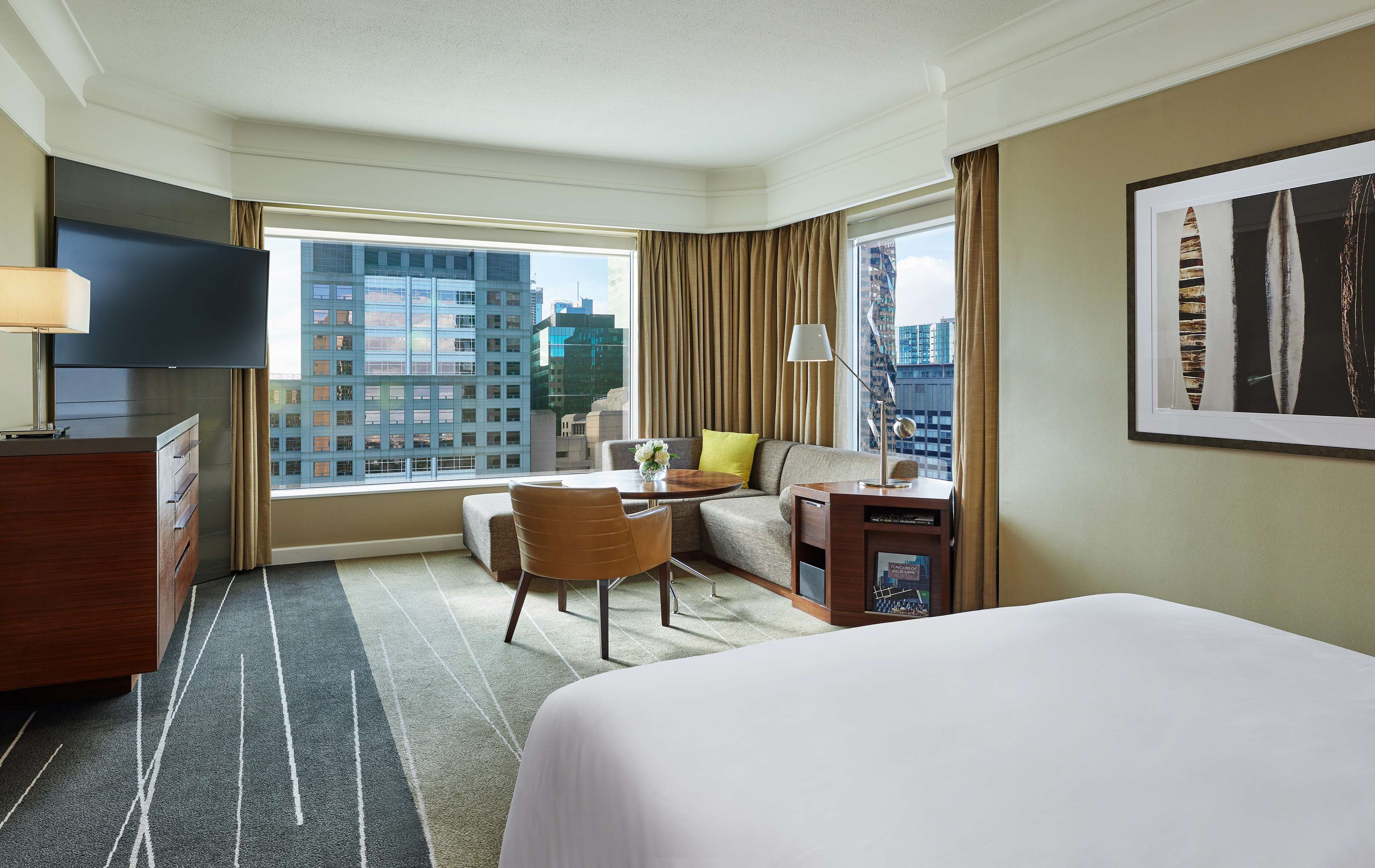 Grand Hyatt Melbourne - Tap to explore photos