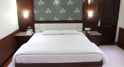 Hotel Raj Continental Room Type - Family Suite
