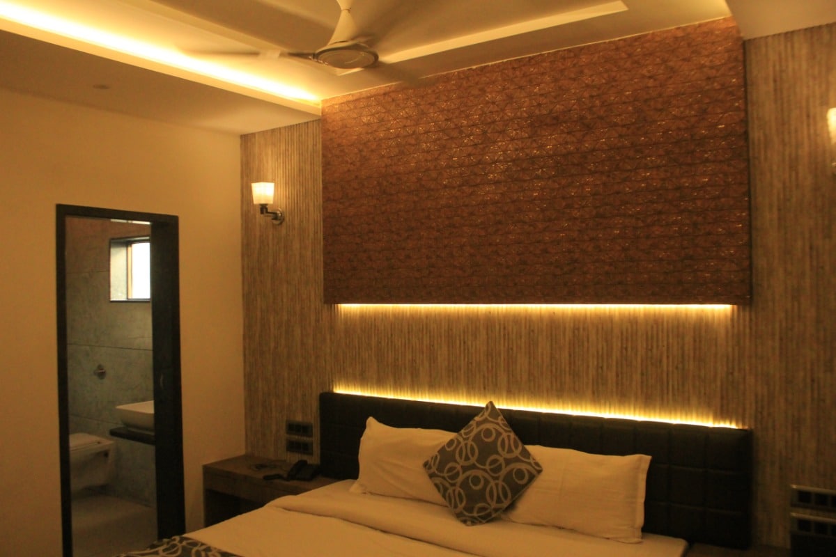 Hotel Sahyadri - Tap to explore photos