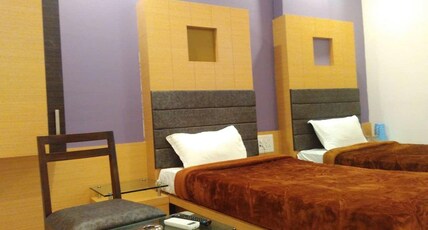 Hotel Caravan (22 KM away from Mehsana) Room Type - Deluxe AC