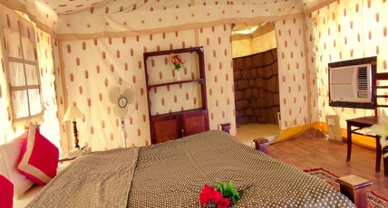 Om Desert Resort Room Type - Royal Swiss AC Tents