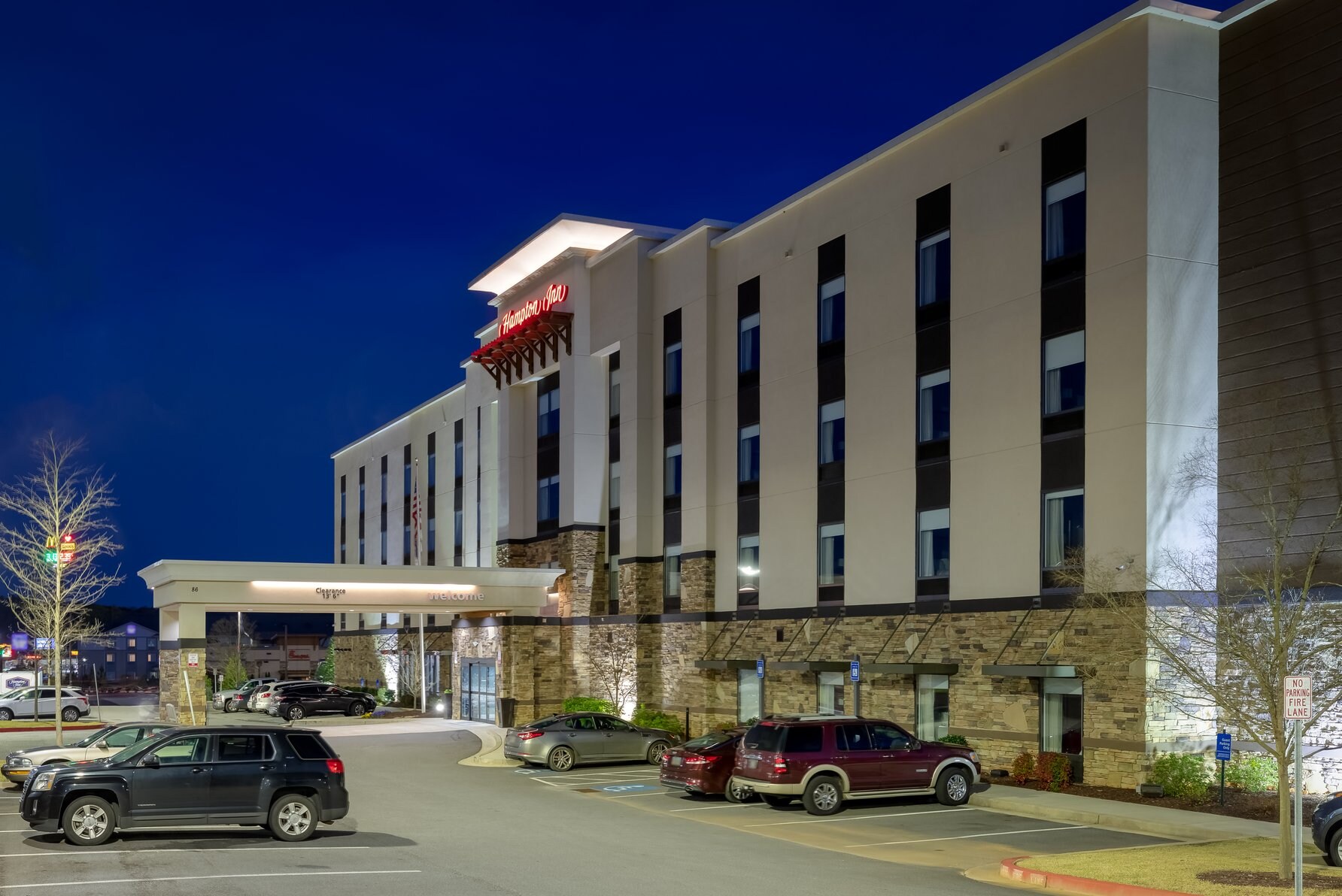Hampton Inn Emerson - Lakepoint, GA - Tap to explore photos