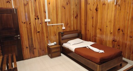 Hotel Blue Pine Room Type - Standard Room