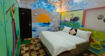 AMBRICANA PG HOUSE Room Type - Standard Room