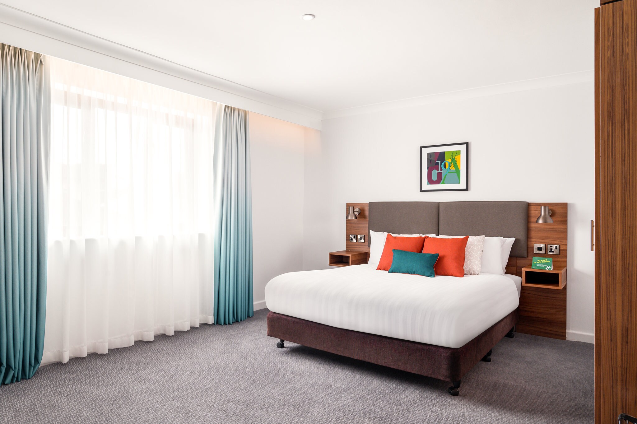 Holiday Inn BIRMINGHAM - BROMSGROVE - Tap to explore photos