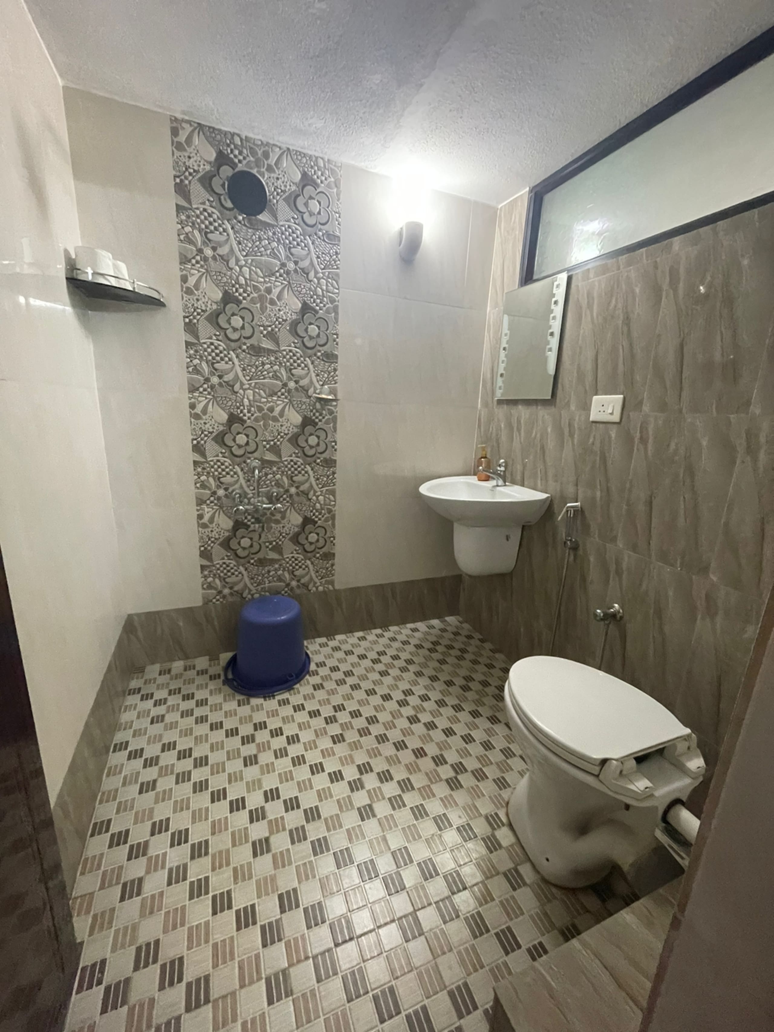Summer House Dsilva Budget AC Room - Tap to explore photos