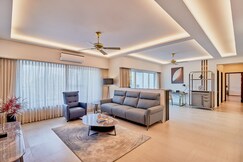 GoSavvy Executive Residences - Three Bedroom