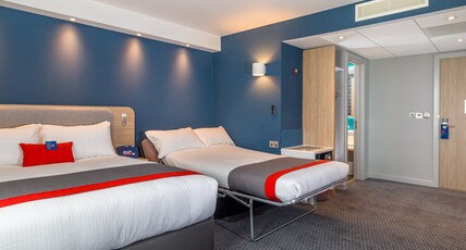Holiday Inn Express Bodmin - Victoria Junction Room Type - 1 Double Standard Single Sofa Bed Free Hot Breakfast