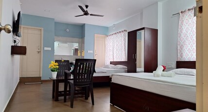 Vishal Comforts Room Type - DOUBLE BED WITH ROOM