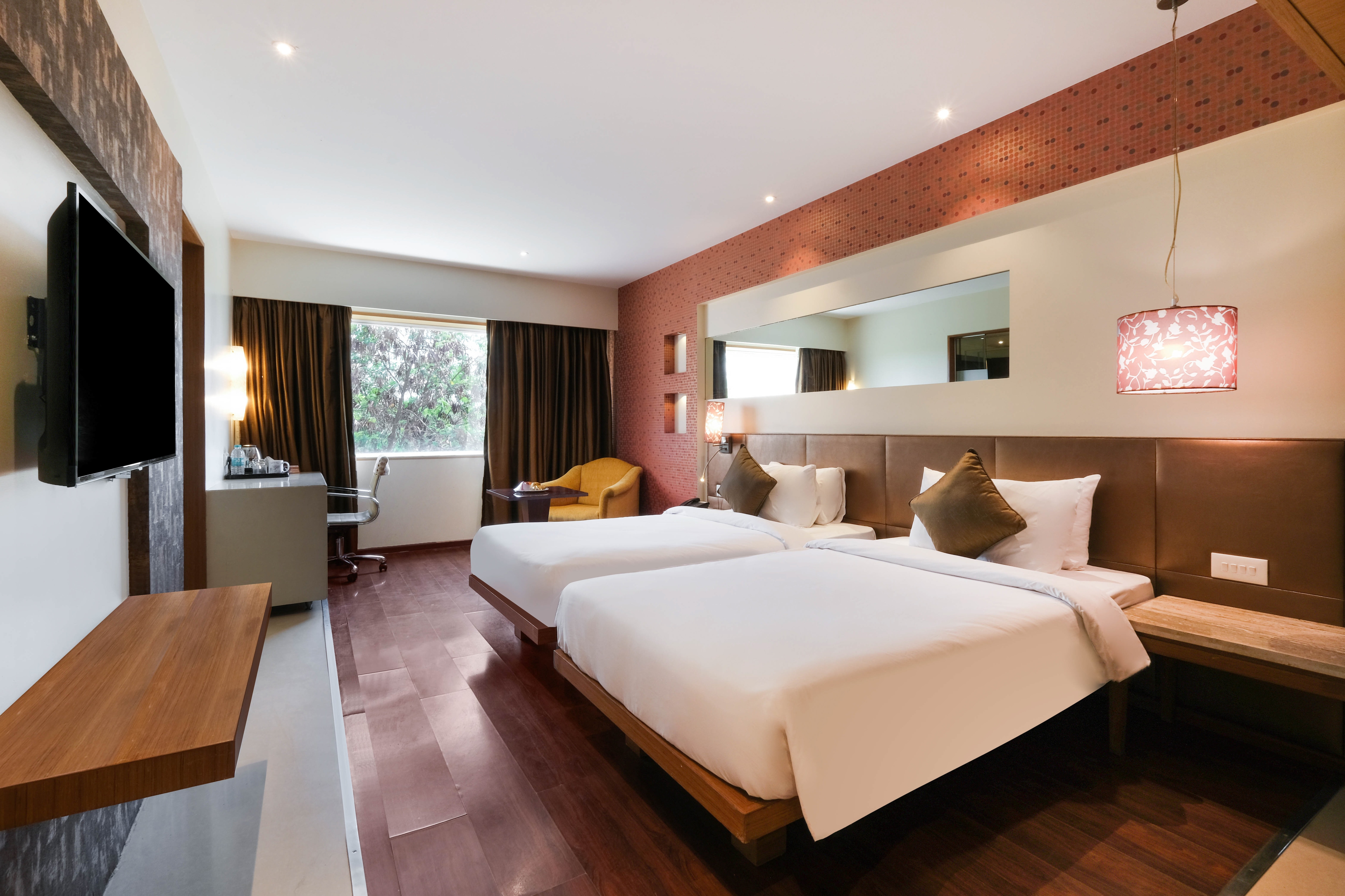 7 Apple Hotel Pimpri Pune - Tap to explore photos