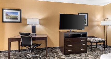Best Western Plus Denton Inn & Suites Room Type - 1 King Bed, Non-Smoking, Sofabed For One Person, Microwave And Refrigerator, Wi-Fi, Full Breakfast Best Western Plus Denton Inn & Suites Room Type - 1 King Bed, Non-Smoking, Sofabed For One Person, Microwave And Refrigerator, Wi-Fi, Full Breakfast