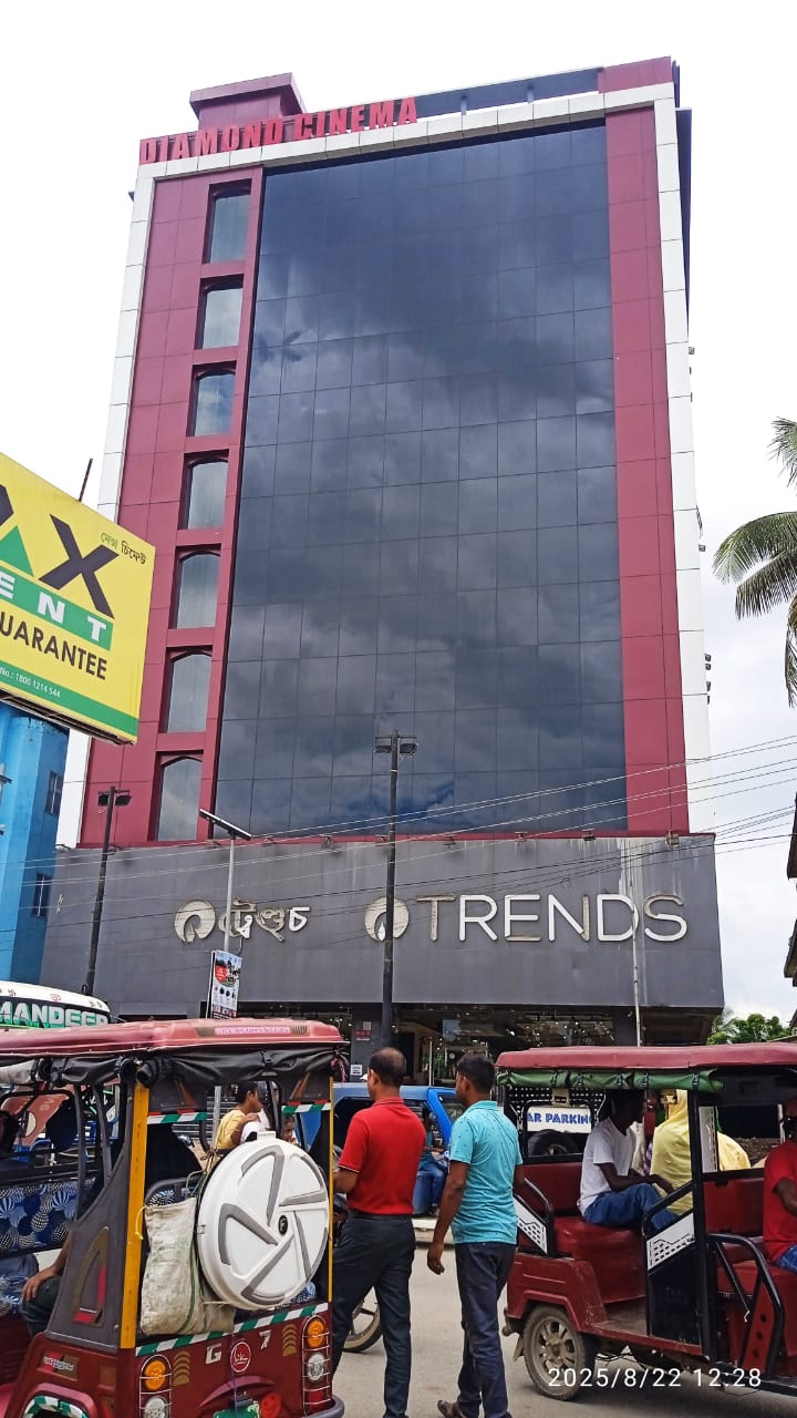 Hotel Mabchi - Tap to explore photos