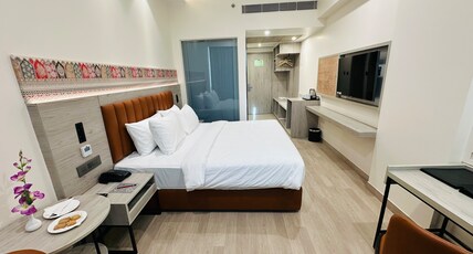 Regenta Central Jaipur Room Type - Club King - Enjoy Happy Hour 1+1 mocktail 11am-7pm
