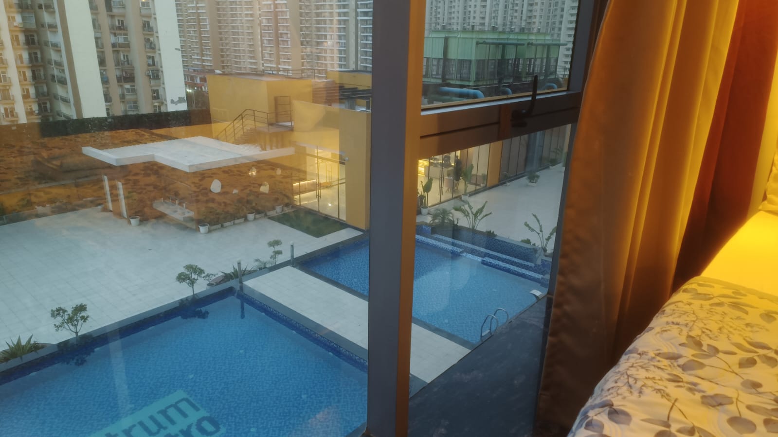 Vimdra Bliss Suites - Tap to explore photos