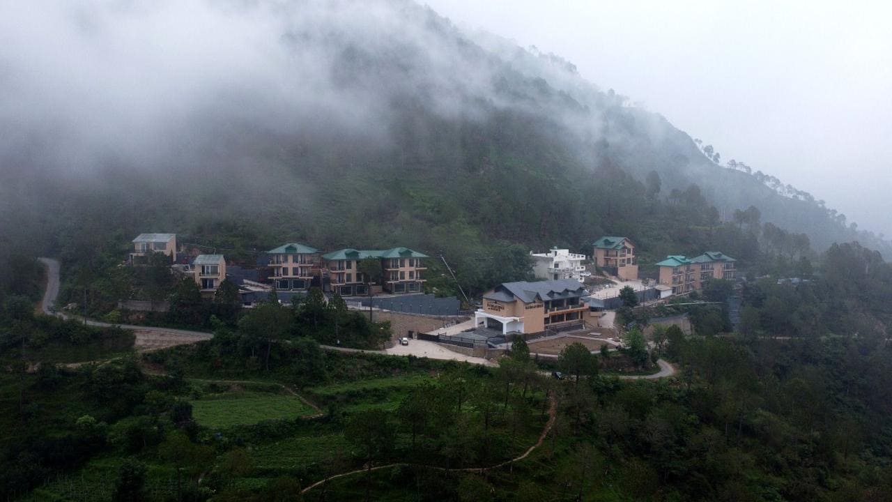 RAJMAAN SINGH ECO RESORTS - Tap to explore photos