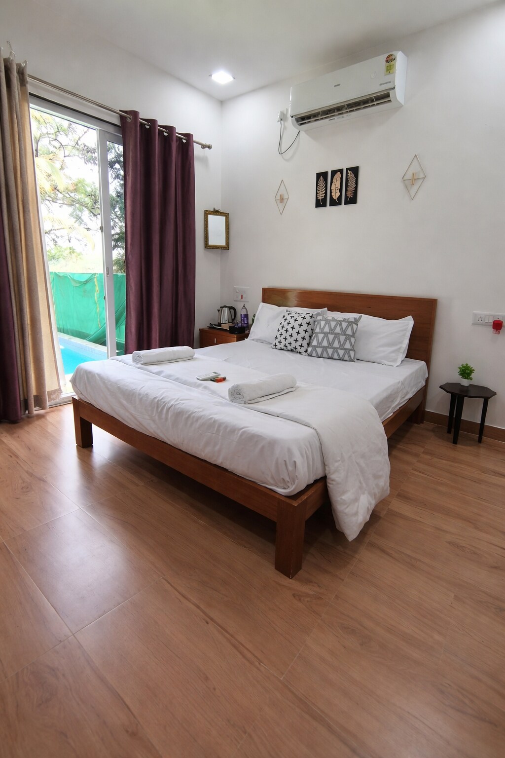 Calmora Stay 4 bedroom Private Pool Villa - Tap to explore photos