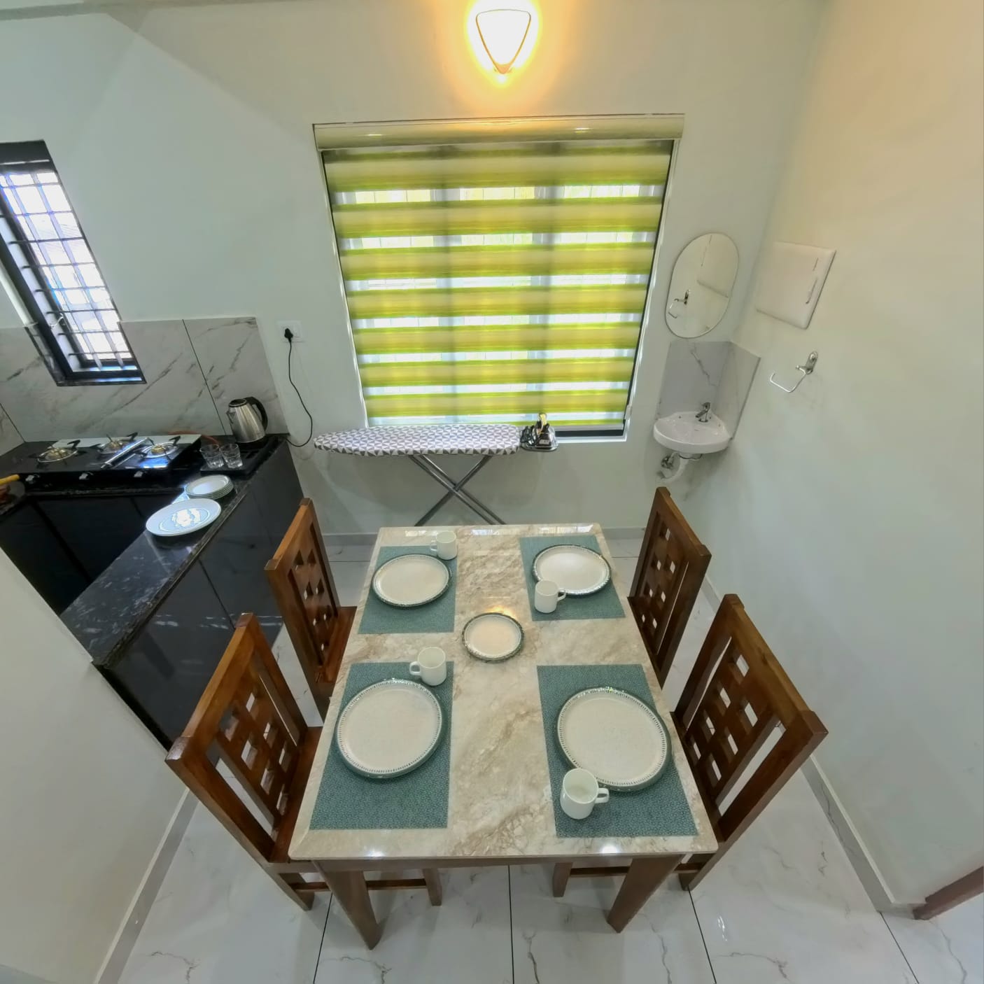 Philips Signature One Bedroom Apartment - Tap to explore photos