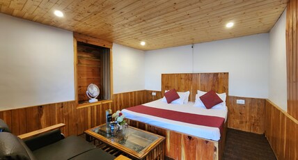 Green Sanctuary Farmstay Sainj Room Type - Cozy Corner with Mountain View