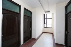 Hotel O Haveli